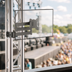 Full-Motion TV/Monitor Pole Mount